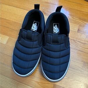 Vans MTE Snow Lodge Slipper Mid Quilted Black Shoes